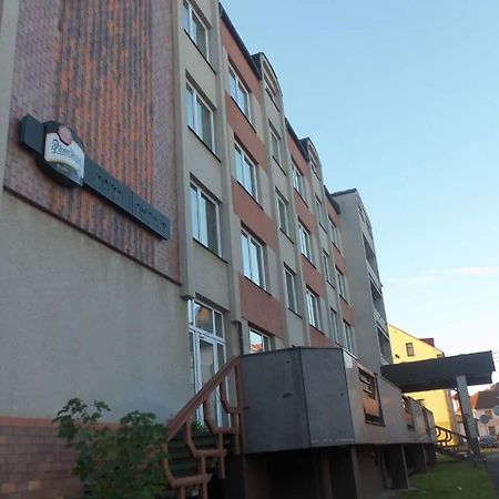 Hotel Bily Lev Рокицани Екстер'єр фото